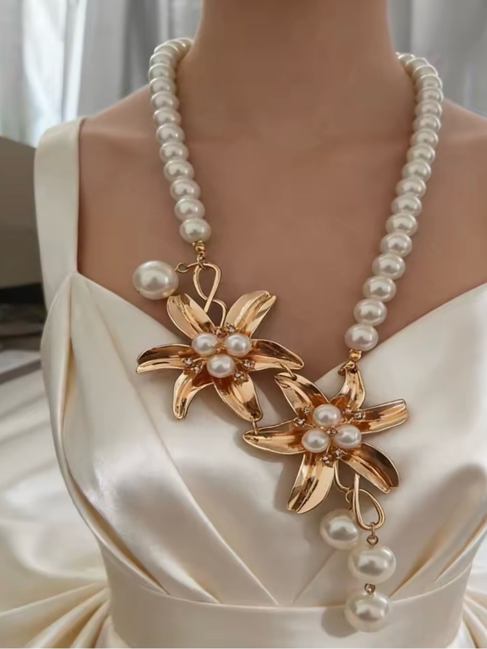 NEW Gold Floral Pearl Statement Necklace